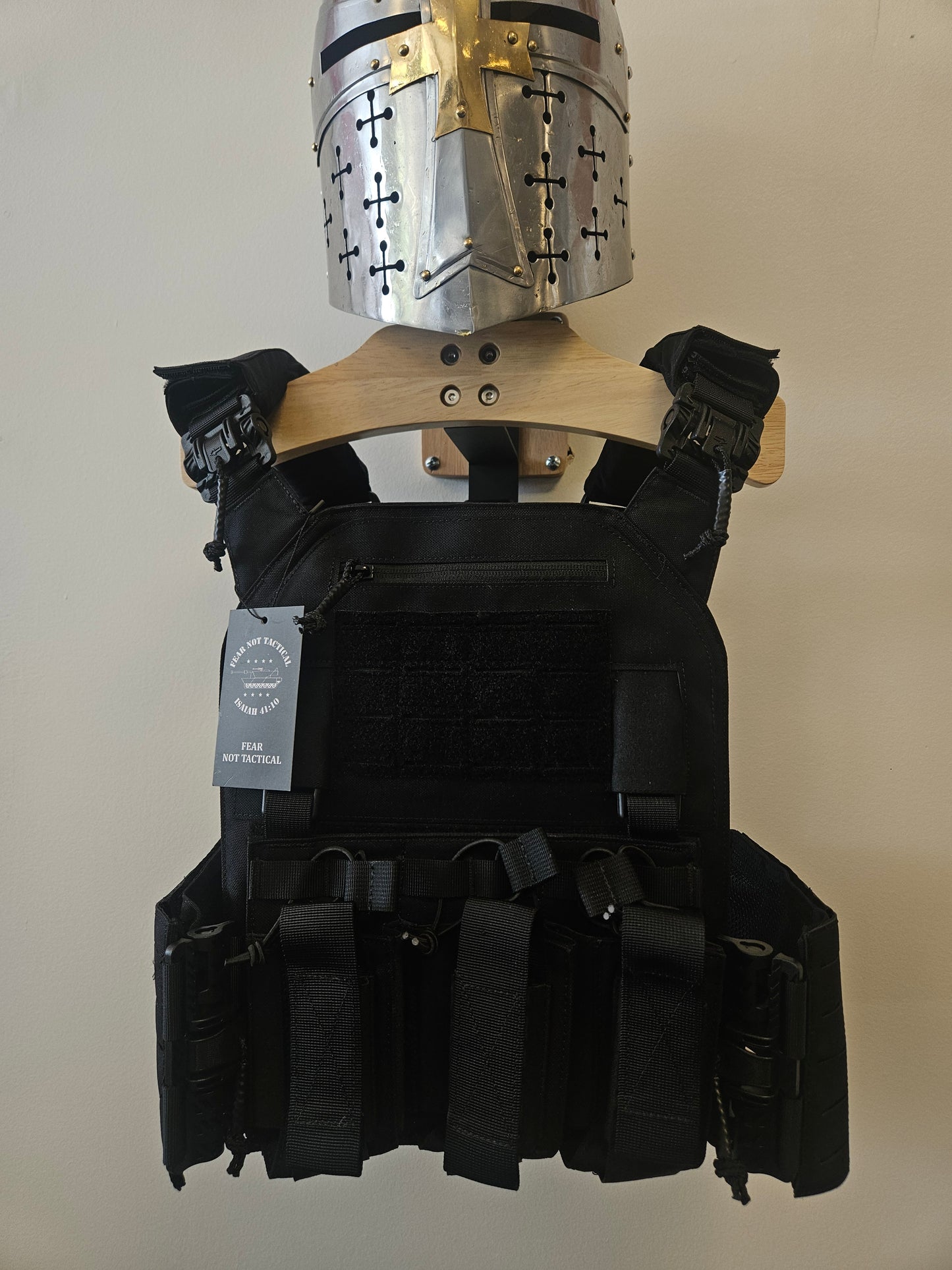 Black Plate Carrier w/ Tripple Mag Pouch